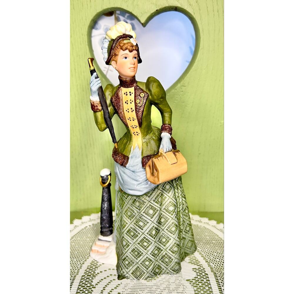 Avon 1987 Mrs. Albee